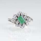 Vintage Smaragd-Brillant-Ring - фото 1