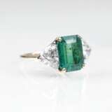 Hochfeiner Smaragd-Ring mit Diamant-Besatz - Foto 1