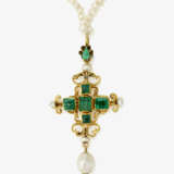 A seed pearl necklace with cross pendant with emeralds - photo 1