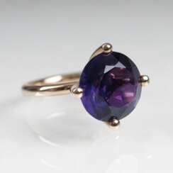 Moderner Amethyst-Ring