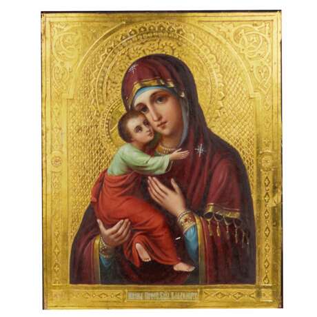 Icon of Our Lady of Vladimir at the turn of the 19th-20th centuries in an icon case. Wood gesso gilding tempera At the turn of 19th -20th century - photo 3