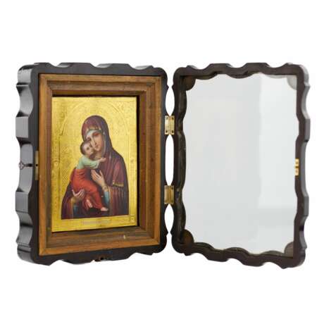 Icon of Our Lady of Vladimir at the turn of the 19th-20th centuries in an icon case. Wood gesso gilding tempera At the turn of 19th -20th century - photo 7