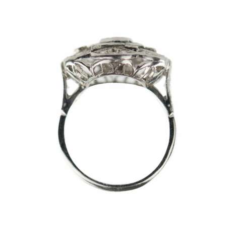 Art Deco style ring in 900 platinum with diamonds and sapphires. Sapphire 20th century - photo 5