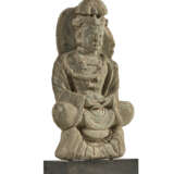 A GREEN SCHIST FIGURE OF A BODHISATTVA - фото 2