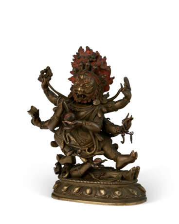 A BRONZE FIGURE OF SHADBUJA MAHAKALA - photo 3