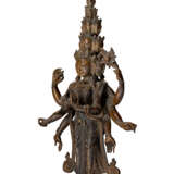 A BRONZE FIGURE OF AVALOKITESHVARA - photo 2