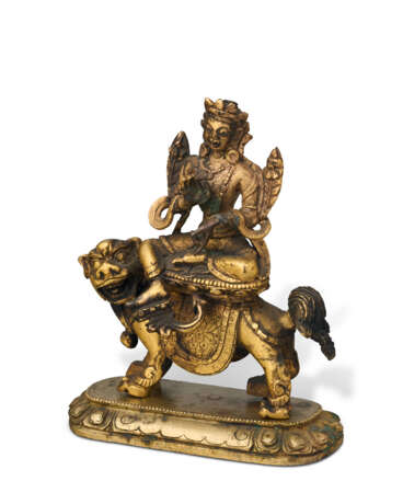 A SMALL GILT-BRONZE FIGURE OF MANJUSHRI - Foto 2