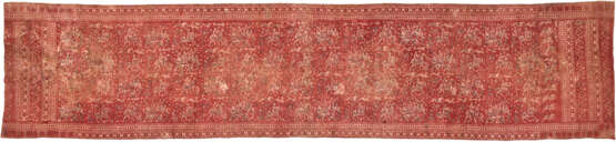 A BLOCK PRINTED CEREMONIAL CLOTH - Foto 1