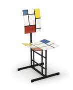 Overview. Stuhl im Stile der Malerei von Piet Mondrian