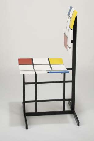 Stuhl im Stile der Malerei von Piet Mondrian - photo 3