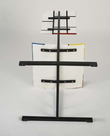 Stuhl im Stile der Malerei von Piet Mondrian - photo 8