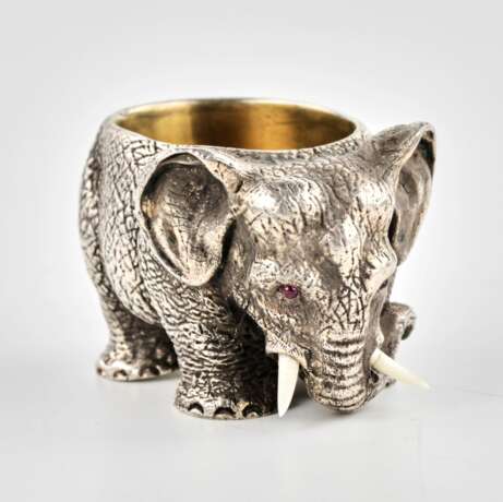 Silver salt cellar elephant. Silver 88 20th century - photo 2