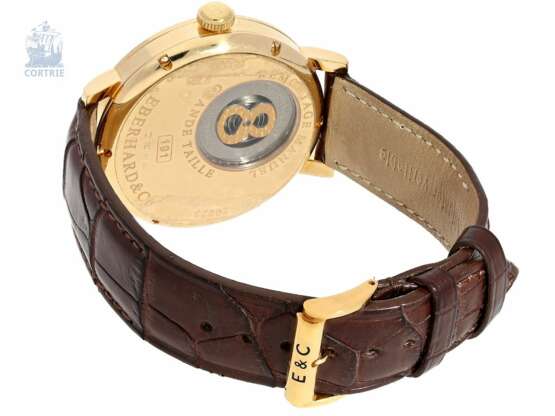 Armbanduhr: hochfeine, große, ungetragene Herrenuhr Eberhard & Co. "8 Jours Grande Taille" Ref.20023, New-old-stock mit Box und Papieren - photo 3