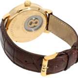 Armbanduhr: hochfeine, große, ungetragene Herrenuhr Eberhard & Co. "8 Jours Grande Taille" Ref.20023, New-old-stock mit Box und Papieren - фото 3