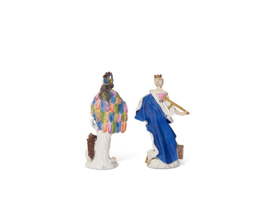 FOUR MEISSEN PORCELAIN ALLEGORICAL FIGURES EMBLEMATIC OF THE CONTINENTS - фото 11