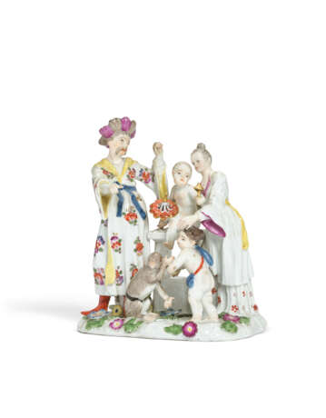 A MEISSEN PORCELAIN CHINOISERIE FAMILY GROUP - photo 3