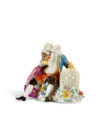 A MEISSEN PORCELAIN GROUP OF A PAIR OF LOVERS WITH A BIRD CAGE - фото 2