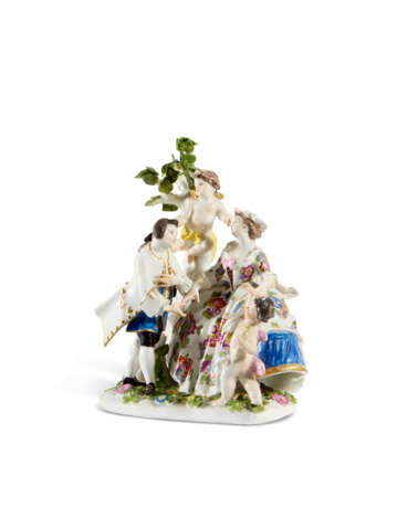 A MEISSEN PORCELAIN GROUP OF ‘THE BETROTHAL’ - фото 3