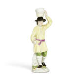 A MEISSEN PORCELAIN FIGURE OF A MILK SELLER FROM THE 'RUSSIAN PEASANTS' OR 'ST. PETERBURG CRIERS' SERIES - фото 2