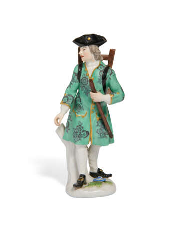 A MEISSEN PORCELAIN FIGURE OF THE PORTER FROM THE 'PARIS STREET TRADER' SERIES - фото 1