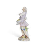 A MEISSEN PORCELAIN FIGURE OF A LEMON SELLER - photo 3