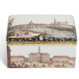 A GOLD, SILVER AND DIAMOND-MOUNTED MEISSEN PORCELAIN ROYAL TOPOGRAPHICAL RECTANGULAR SNUFF-BOX AND COVER - photo 1