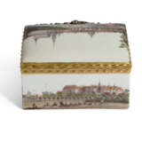 A GOLD, SILVER AND DIAMOND-MOUNTED MEISSEN PORCELAIN ROYAL TOPOGRAPHICAL RECTANGULAR SNUFF-BOX AND COVER - Foto 3