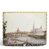 A GOLD, SILVER AND DIAMOND-MOUNTED MEISSEN PORCELAIN ROYAL TOPOGRAPHICAL RECTANGULAR SNUFF-BOX AND COVER - photo 4