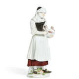 A MEISSEN PORCELAIN FIGURE OF A PEASANT WOMAN WITH A HEN - Foto 3