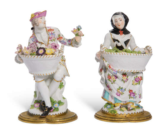 A PAIR OF ORMOLU-MOUNTED MEISSEN PORCELAIN FIGURES OF GARDENERS - photo 1