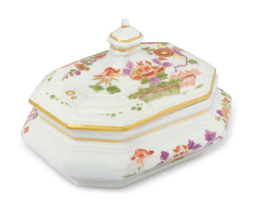 A MEISSEN PORCELAIN KAKIEMON SUGAR-BOX AND COVER - фото 3