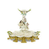 AN ORMOLU-MOUNTED MEISSEN PORCELAIN PLAT-DE-MENAGE - photo 1