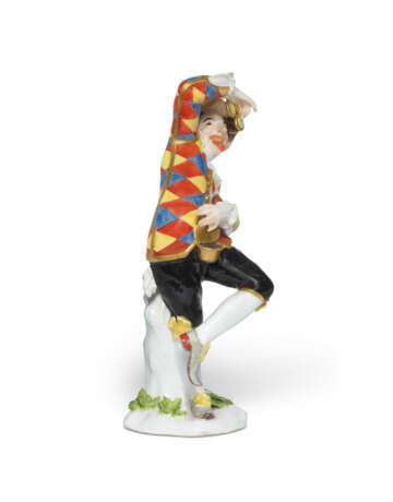 A MEISSEN PORCELAIN FIGURE OF HARLEQUIN WITH PINCE-NEZ - фото 3