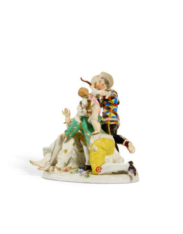 A MEISSEN PORCELAIN COMMEDIA DELL'ARTE GROUP OF 'THE IMPETUOUS LOVER' - photo 3