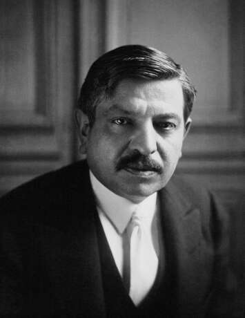 Pierre Laval, - photo 3