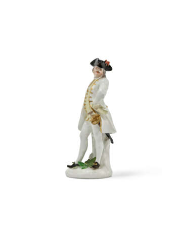 A MEISSEN PORCELAIN FIGURE OF CAPITANO SPAVENTO FROM THE 'DUKE OF WEISSENFELS SERIES' - Foto 2