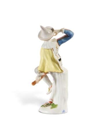 A MEISSEN PORCELAIN FIGURE OF A DANCING HARLEQUIN FROM THE 'DUKE OF WEISSENFELS' SERIES - photo 4