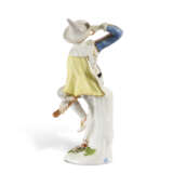 A MEISSEN PORCELAIN FIGURE OF A DANCING HARLEQUIN FROM THE 'DUKE OF WEISSENFELS' SERIES - photo 4