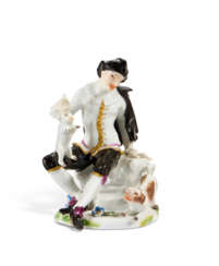 A MEISSEN PORCELAIN COMMEDIA DELL'ARTE FIGURE OF SCARAMOUCHE OR BELTRAME