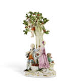 TWO MEISSEN PORCELAIN GROUPS OF 'THE CHERRY PICKERS' AND 'THE EGG THIEF' - фото 8