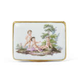 A GOLD-MOUNTED MEISSEN PORCELAIN SNUFF-BOX - photo 6