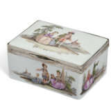 A MEISSEN PORCELAIN SILVER-MOUNTED RECTANGULAR SNUFF-BOX AND COVER - фото 3