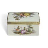 A SILVER-GILT-MOUNTED MEISSEN PORCELAIN RECTANGULAR SNUFF-BOX AND COVER - Foto 5