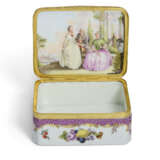 A GILT-METAL-MOUNTED MEISSEN PORCELAIN RECTANGULAR PUCE SCALE-PATTERN SNUFF-BOX AND COVER - photo 2