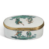 A SILVER-GILT-MOUNTED MEISSEN PORCELAIN OVAL SNUFF-BOX AND COVER - фото 3