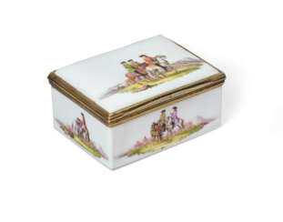 A MEISSEN PORCELAIN GILT-METAL MOUNTED RECTANGULAR SNUFF-BOX AND COVER