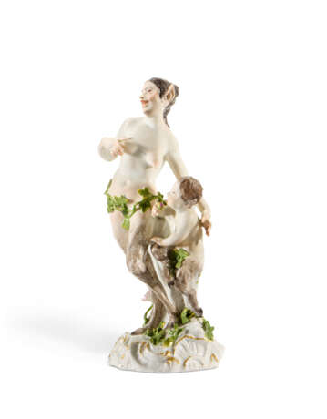 A MEISSEN PORCELAIN GROUP OF A FEMALE SATYR - Foto 3