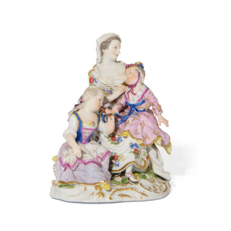 A MEISSEN PORCELAIN FAMILY GROUP - фото 4