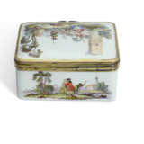 A SILVER-GILT-MOUNTED MEISSEN RECTANGULAR SNUFF-BOX AND COVER - photo 7