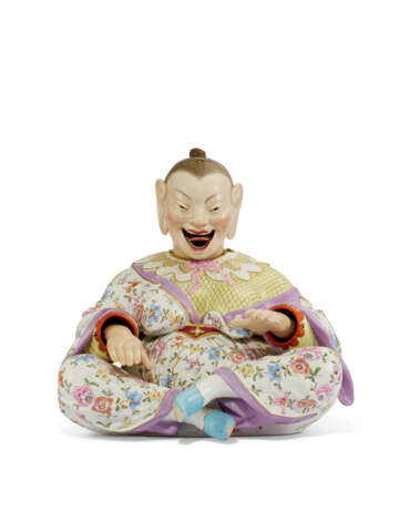 A MEISSEN PORCELAIN NODDING PAGODA FIGURE - фото 1